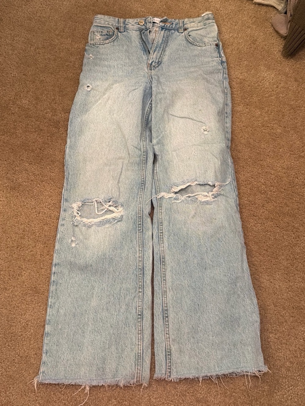 Zara Light Blue Distressed Women’s Jeans